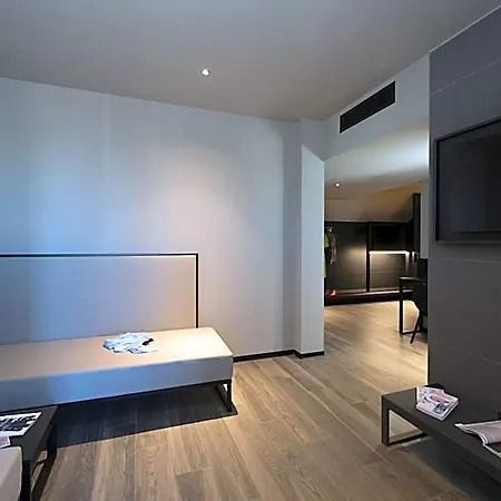 7ba 4* Milão